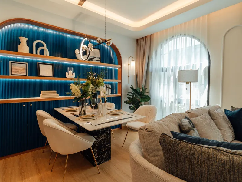 Above Element, interior