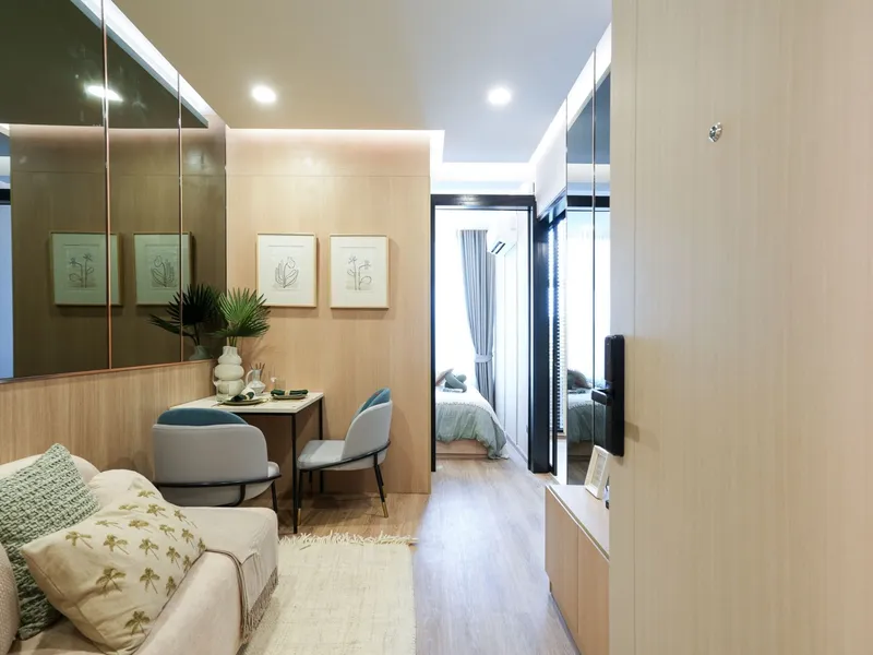 Arise Vibe, interior