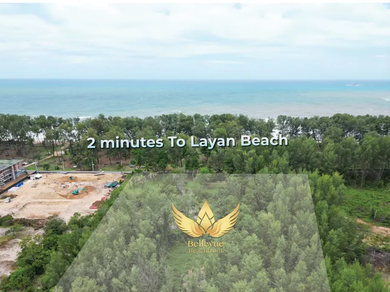 Bellevue Beachfront, image 9