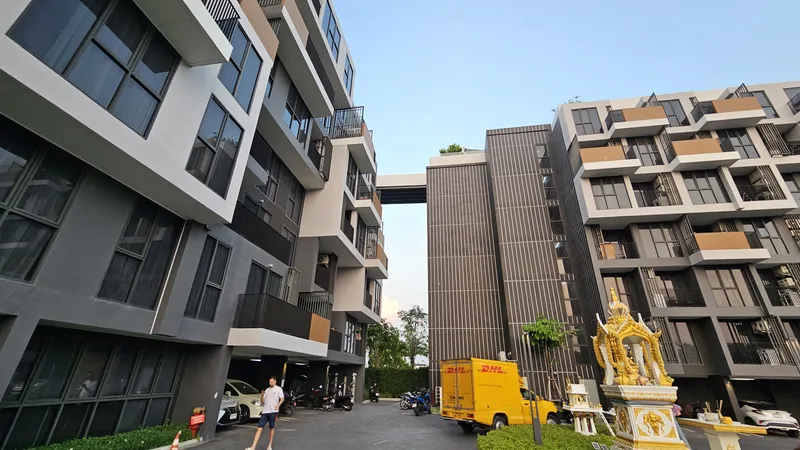 Laguna Skypark Celeste, image 7