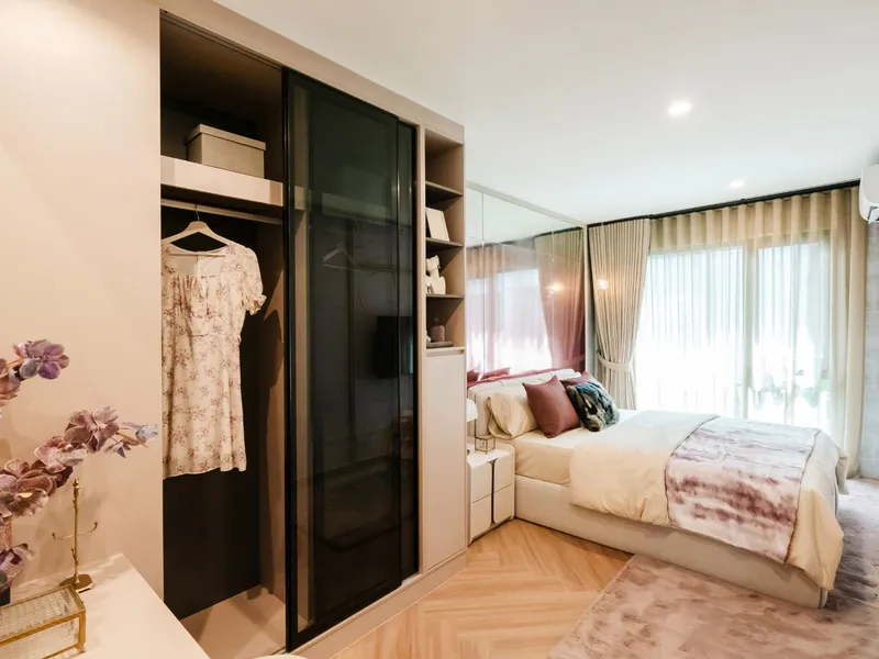 The Title Coralina Kamala, interior