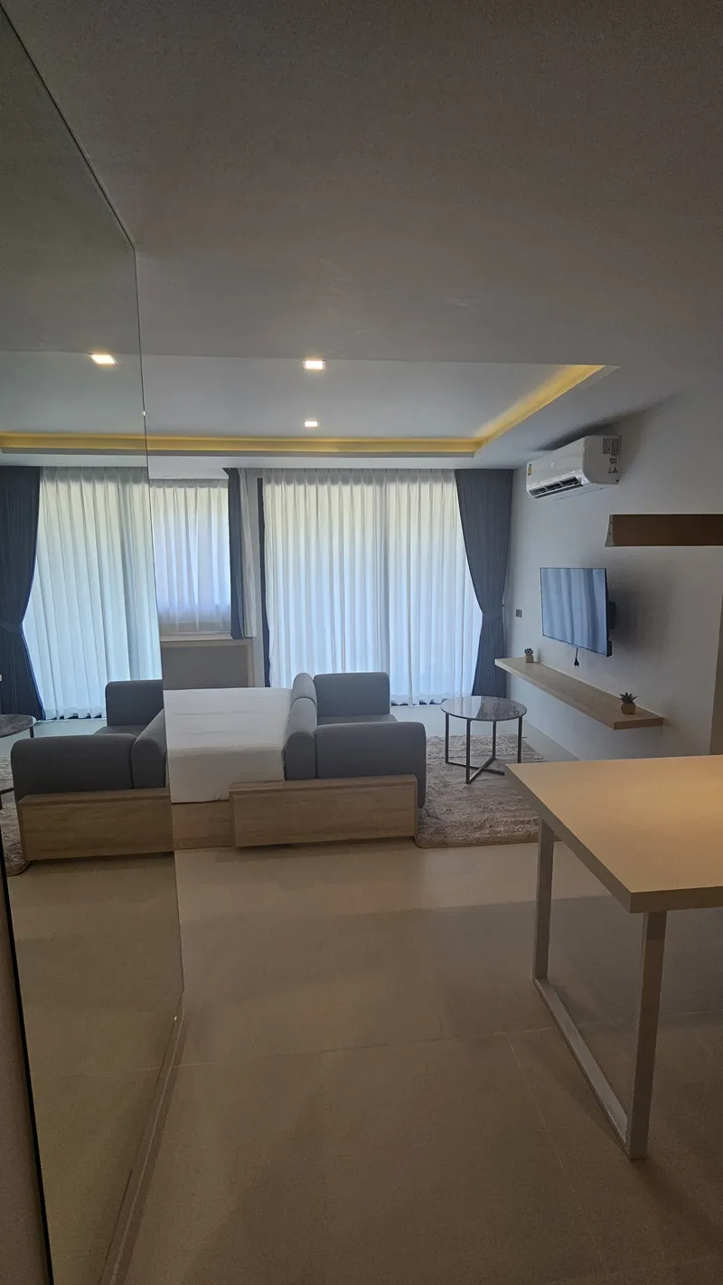Utopia Karon, image 12