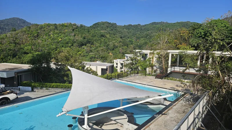 Utopia Karon, image 3