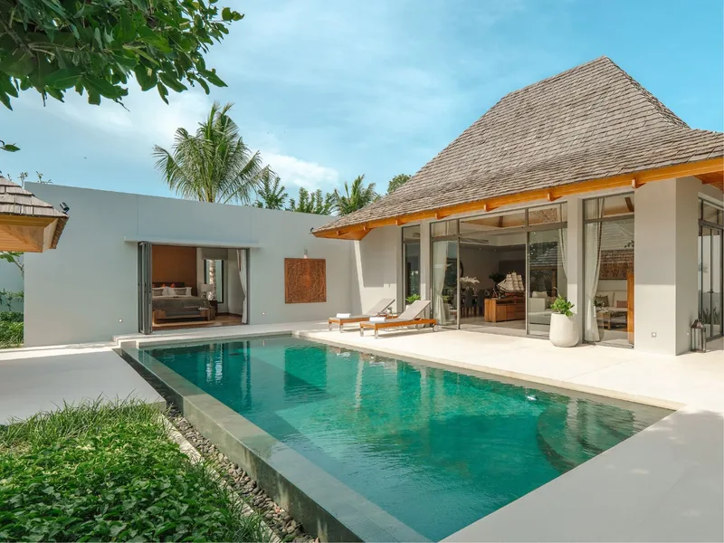 Villa 3-bedroom 429 sqm in Anchan Emerald (Bang Tao) · exterior