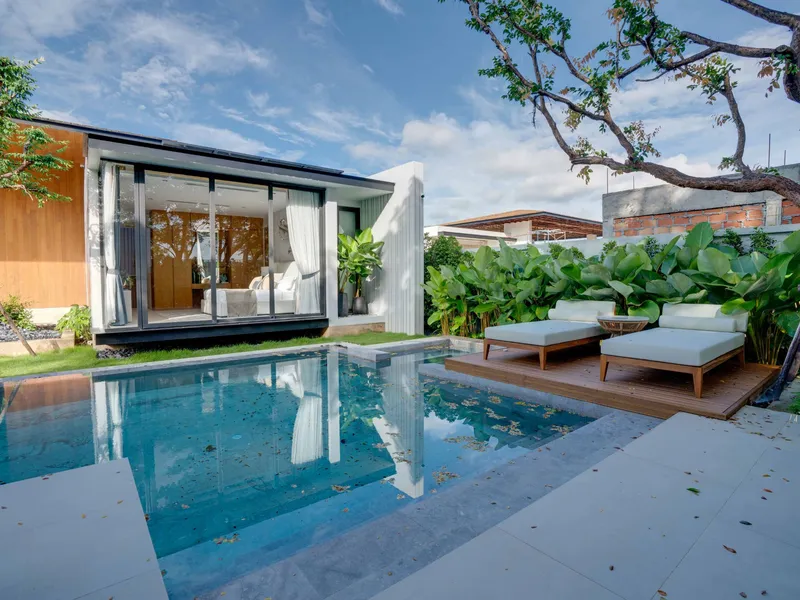 Villa 4-bedroom 420 sqm in Botanica Foresta 2 (Layan) · exterior