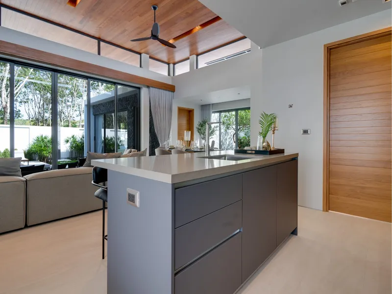 Villa 4-bedroom 232 sqm in Botanica Four Seasons (Layan) · interior