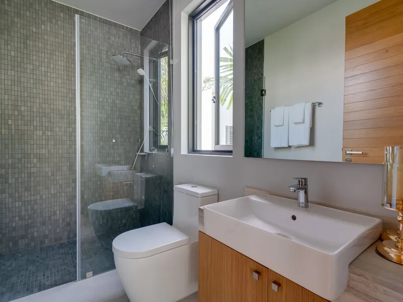 Villa 4-bedroom 232 sqm in Botanica Four Seasons (Layan) · exterior