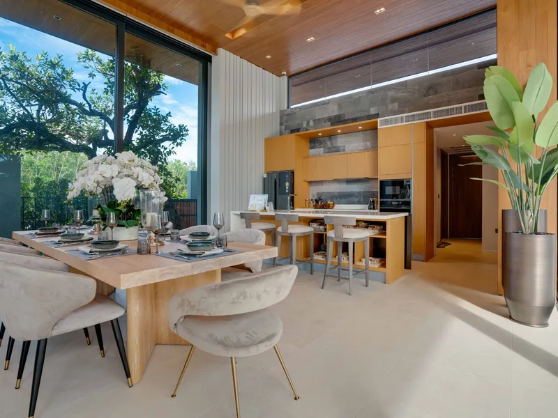 Villa 3-bedroom 325 sqm in Botanica Majestia (Kathu) · interior