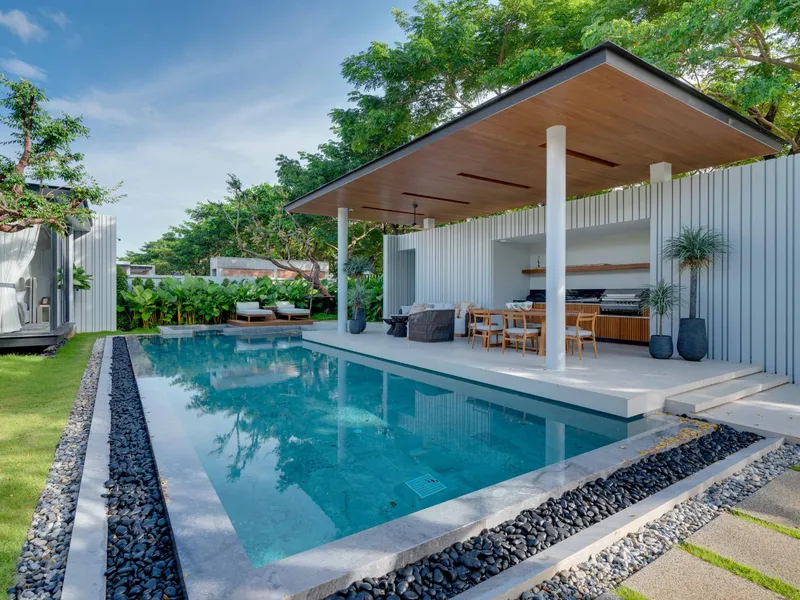 Villa 3-bedroom 325 sqm in Botanica Majestia (Kathu) · exterior