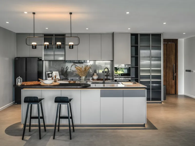 Clover Residence · Thalang · 4 bd · 392 m²