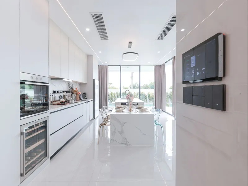 Villa 4-bedroom 339 sqm in Larimar Villas (Chalong) · kitchen