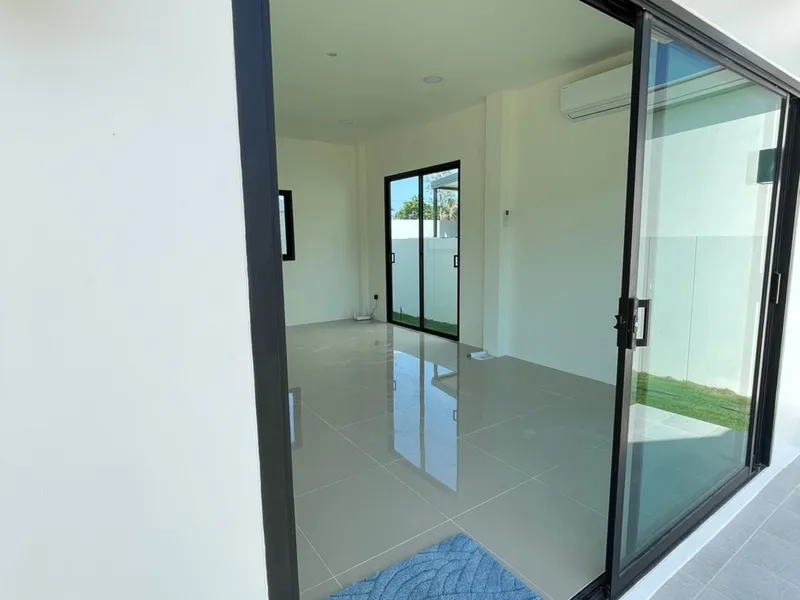NAI HOME Srisunthon 2 Pool Villas, interni