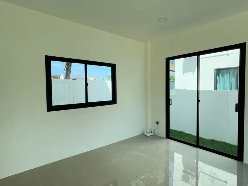 NAI HOME Srisunthon 2 Pool Villas, interni