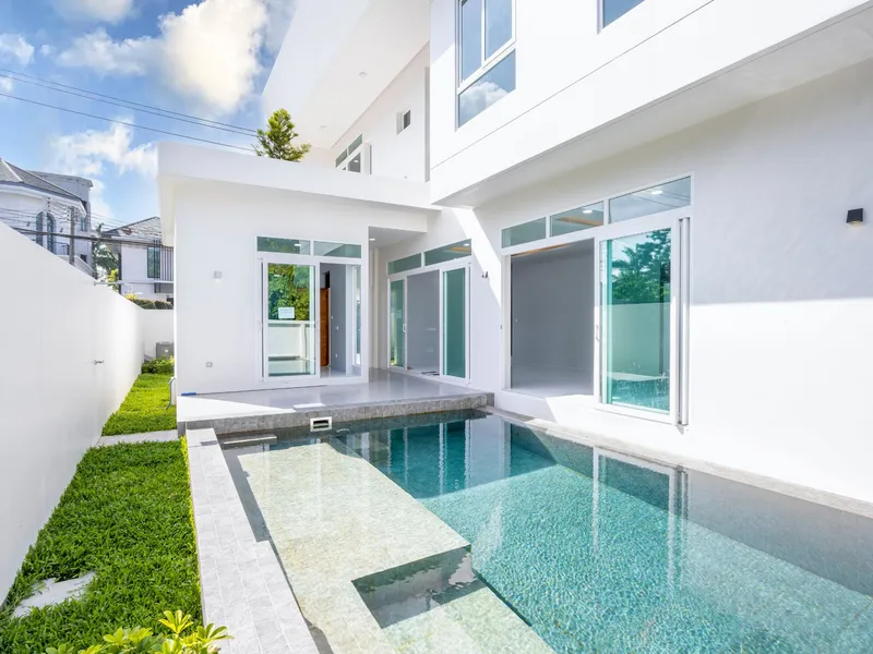 NAI VILLAS Kathu · Kathu · 4 bd · 390 m²