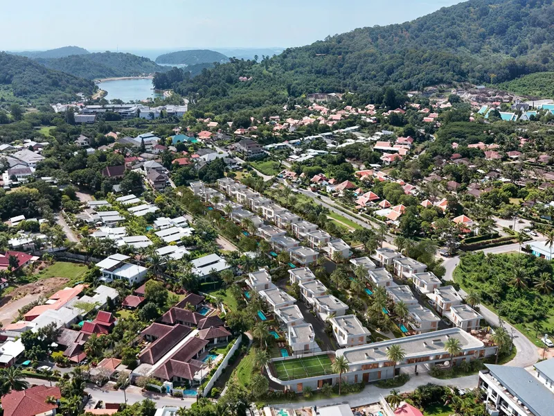 Sunny Moon Village, image 3