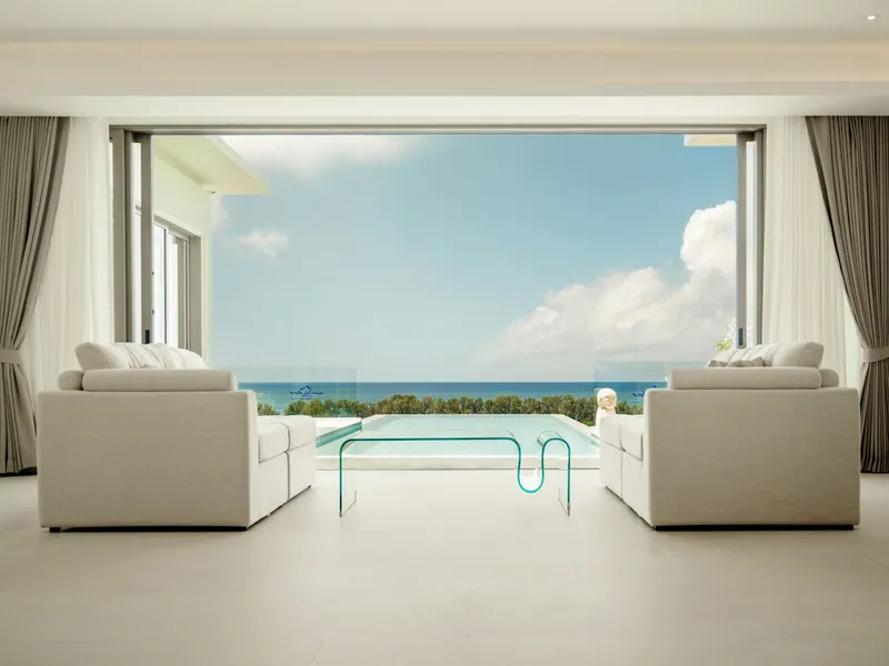 Villa 3-bedroom 350 sqm in VISTA del MAR (Naithon) · interior