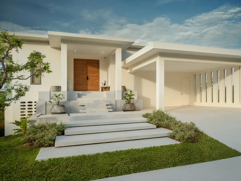 Villa 3-bedroom 350 sqm in VISTA del MAR (Naithon) · exterior