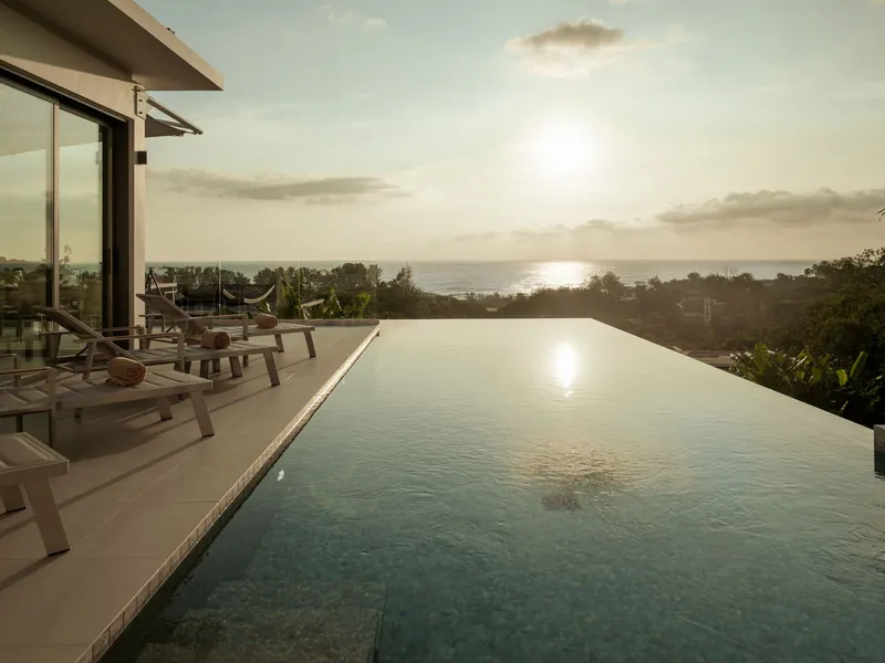 VISTA del MAR · Naithon · 3 bd · 350 m²
